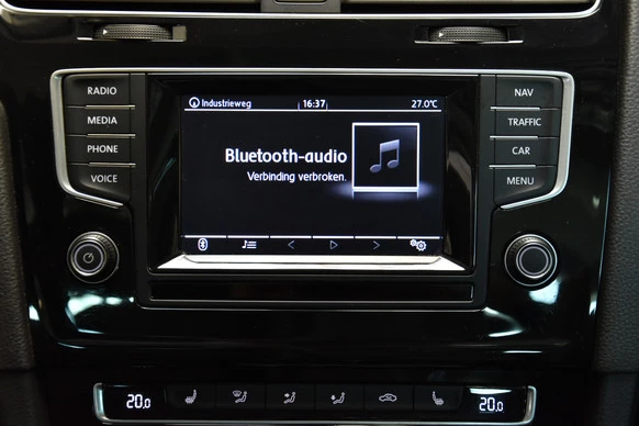 Volkswagen Golf - Afbeelding 21 van 30