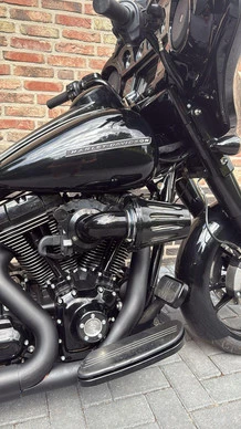 Harley-Davidson Street Glide - Afbeelding 13 van 18