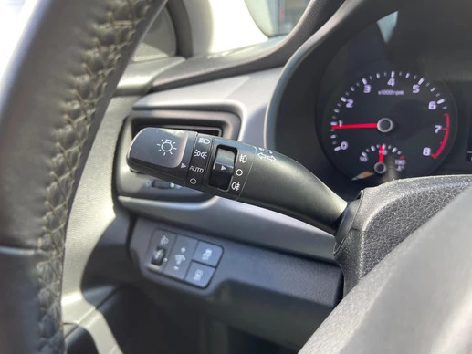 Kia Rio - Afbeelding 17 van 30