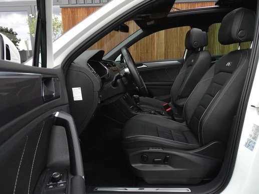 Volkswagen Tiguan - Afbeelding 15 van 30