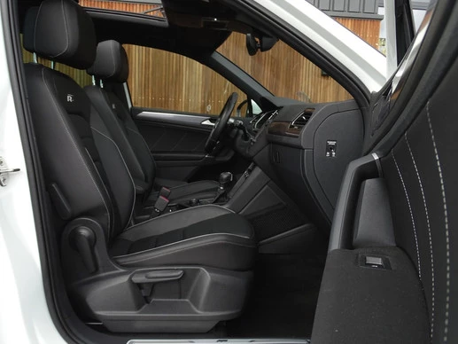 Volkswagen Tiguan - Afbeelding 16 van 30