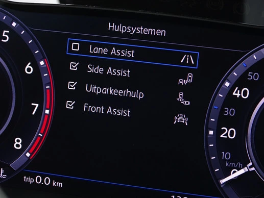 Volkswagen Tiguan - Afbeelding 23 van 30