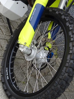 Husqvarna 701 Enduro - Afbeelding 5 van 16