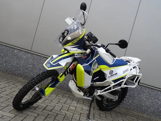 Husqvarna 701 Enduro - Afbeelding 13 van 16