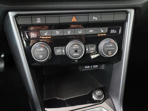 Volkswagen T-Roc - Afbeelding 22 van 30