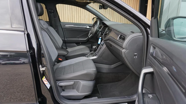 Volkswagen T-Roc - Afbeelding 10 van 30