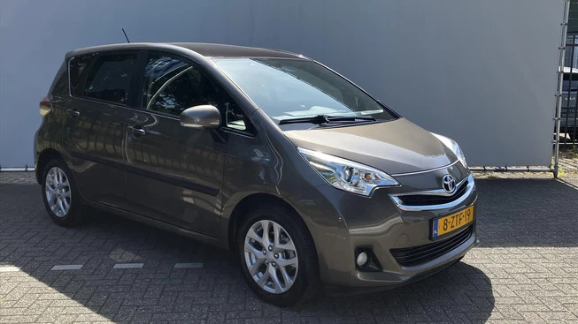Toyota Verso-S - Afbeelding 10 van 30