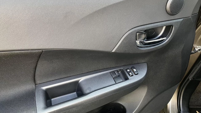 Toyota Verso-S - Afbeelding 13 van 30