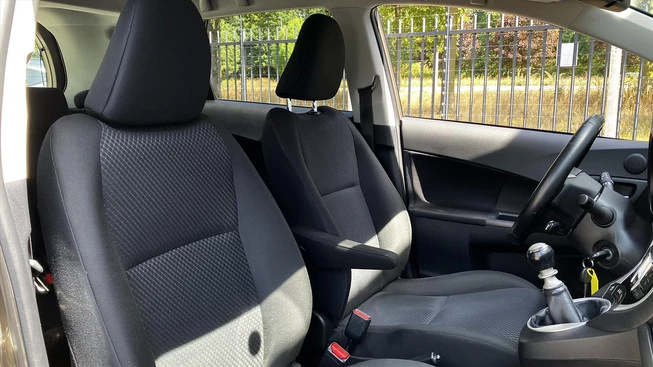 Toyota Verso-S - Afbeelding 29 van 30