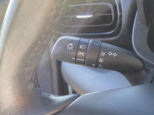 Toyota Yaris - Afbeelding 21 van 30