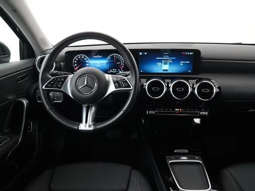 Mercedes-Benz A-Klasse - Afbeelding 8 van 30