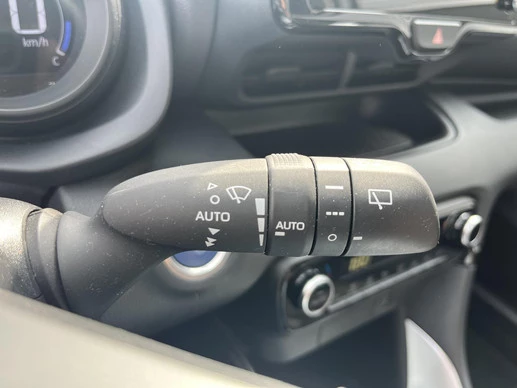 Toyota Yaris - Afbeelding 24 van 30