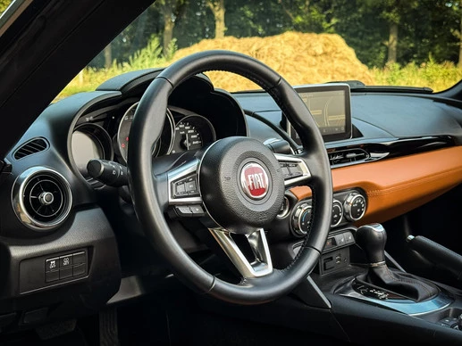 Fiat 124 Spider - Afbeelding 27 van 30