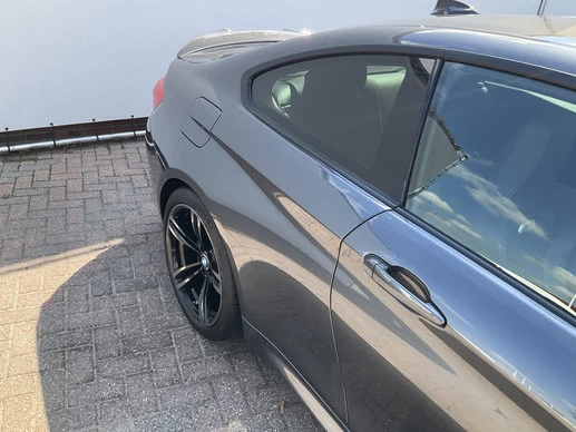 BMW M4 - Afbeelding 27 van 30