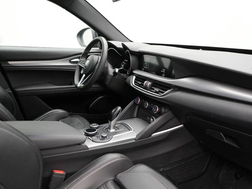 Alfa Romeo Stelvio - Afbeelding 4 van 30
