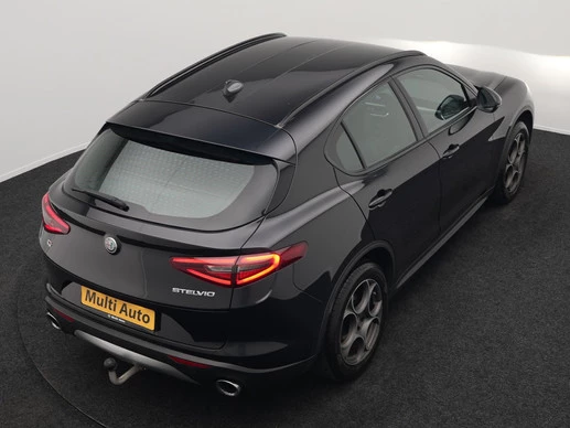 Alfa Romeo Stelvio - Afbeelding 28 van 30