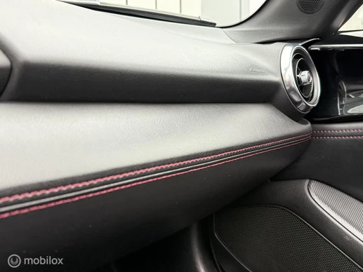 Mazda MX-5 - Afbeelding 28 van 30