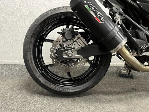 Kawasaki Z800 - Afbeelding 8 van 21