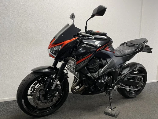 Kawasaki Z800 - Afbeelding 13 van 21