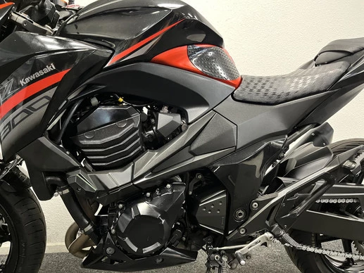 Kawasaki Z800 - Afbeelding 15 van 21