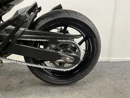 Kawasaki Z800 - Afbeelding 17 van 21