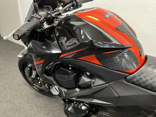 Kawasaki Z800 - Afbeelding 18 van 21