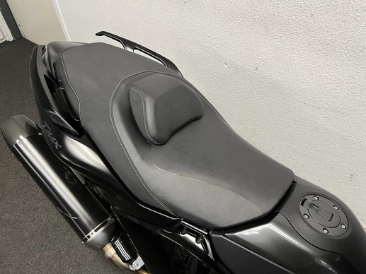 Yamaha T-MAX - Afbeelding 10 van 24