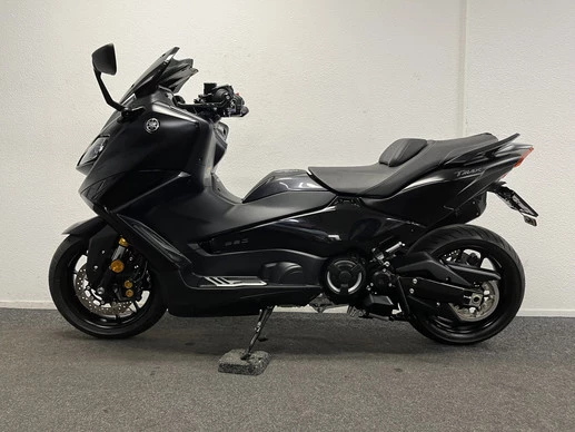 Yamaha T-MAX - Afbeelding 14 van 24