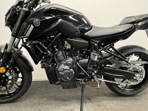 Yamaha MT 07 - Afbeelding 14 van 20
