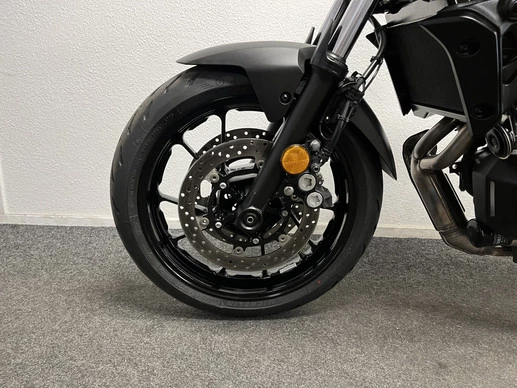 Yamaha MT 07 - Afbeelding 15 van 20