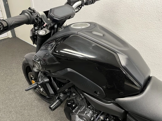 Yamaha MT 07 - Afbeelding 17 van 20