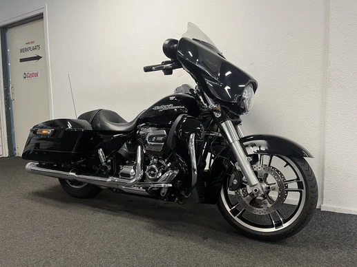 Harley-Davidson Street Glide - Afbeelding 4 van 22