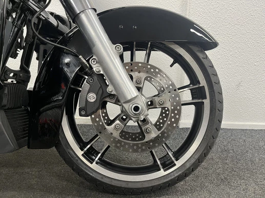 Harley-Davidson Street Glide - Afbeelding 6 van 22