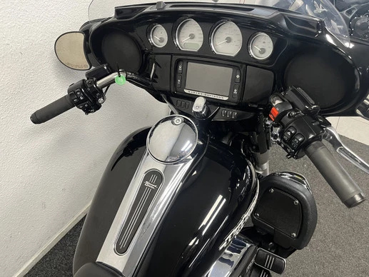 Harley-Davidson Street Glide - Afbeelding 9 van 22
