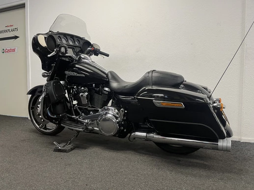Harley-Davidson Street Glide - Afbeelding 15 van 22