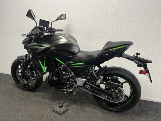 Kawasaki Z650 - Afbeelding 18 van 22