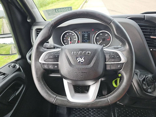 Iveco Daily - Afbeelding 11 van 17