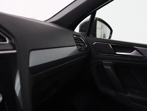 Volkswagen Tiguan - Afbeelding 14 van 30