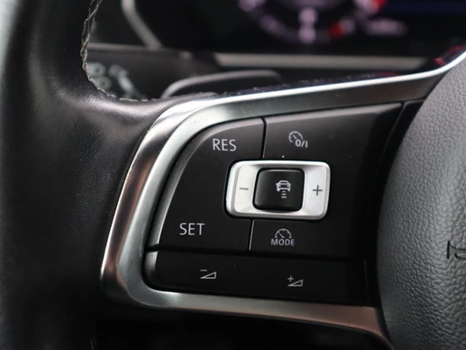 Volkswagen Tiguan - Afbeelding 17 van 30