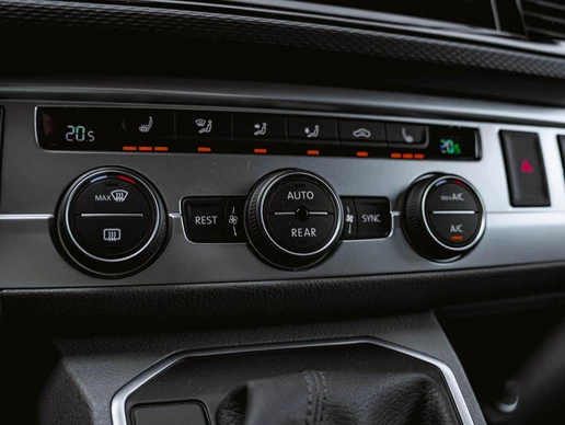 Volkswagen Caravelle - Afbeelding 20 van 30