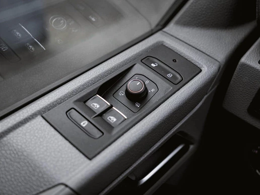 Volkswagen Caravelle - Afbeelding 25 van 30