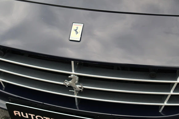 Ferrari California - Afbeelding 19 van 30