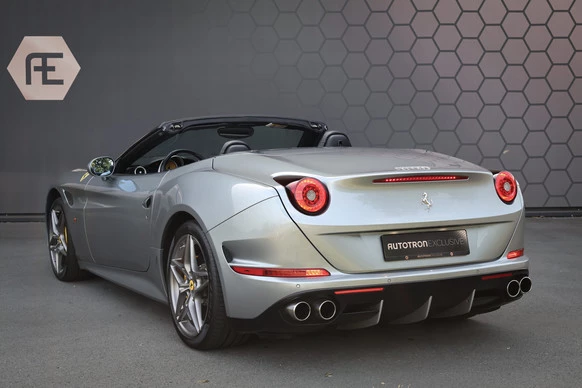 Ferrari California - Afbeelding 18 van 30