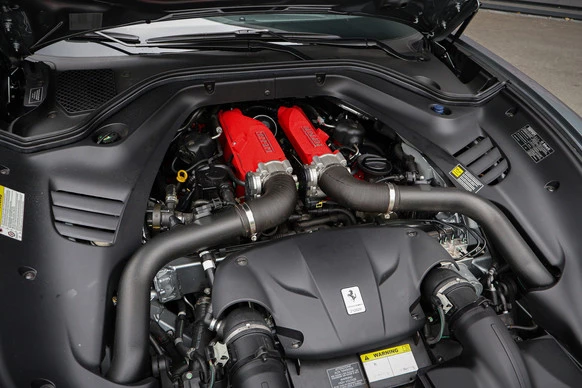 Ferrari California - Afbeelding 20 van 30