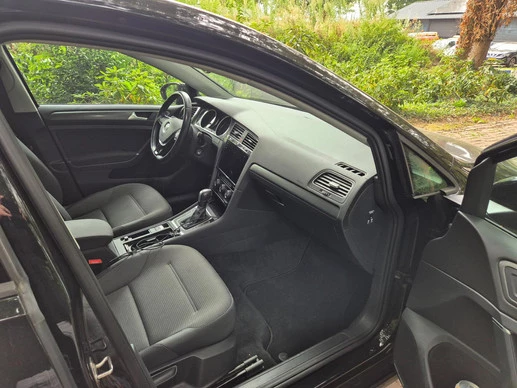 Volkswagen e-Golf - Afbeelding 9 van 14