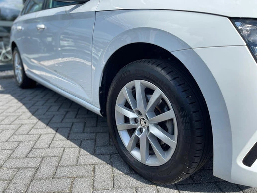 Škoda Scala - Afbeelding 12 van 30