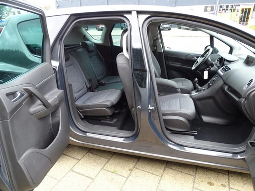 Opel Meriva - Afbeelding 12 van 13