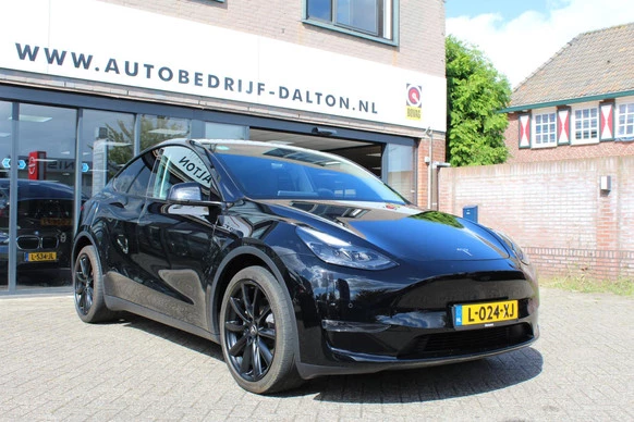 Tesla Model Y - Afbeelding 1 van 20