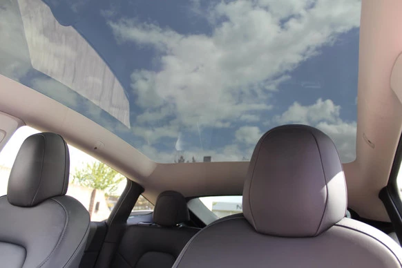 Tesla Model Y - Afbeelding 10 van 20