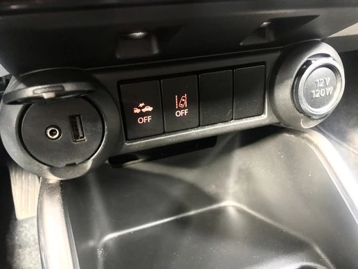 Suzuki Ignis - Afbeelding 18 van 30